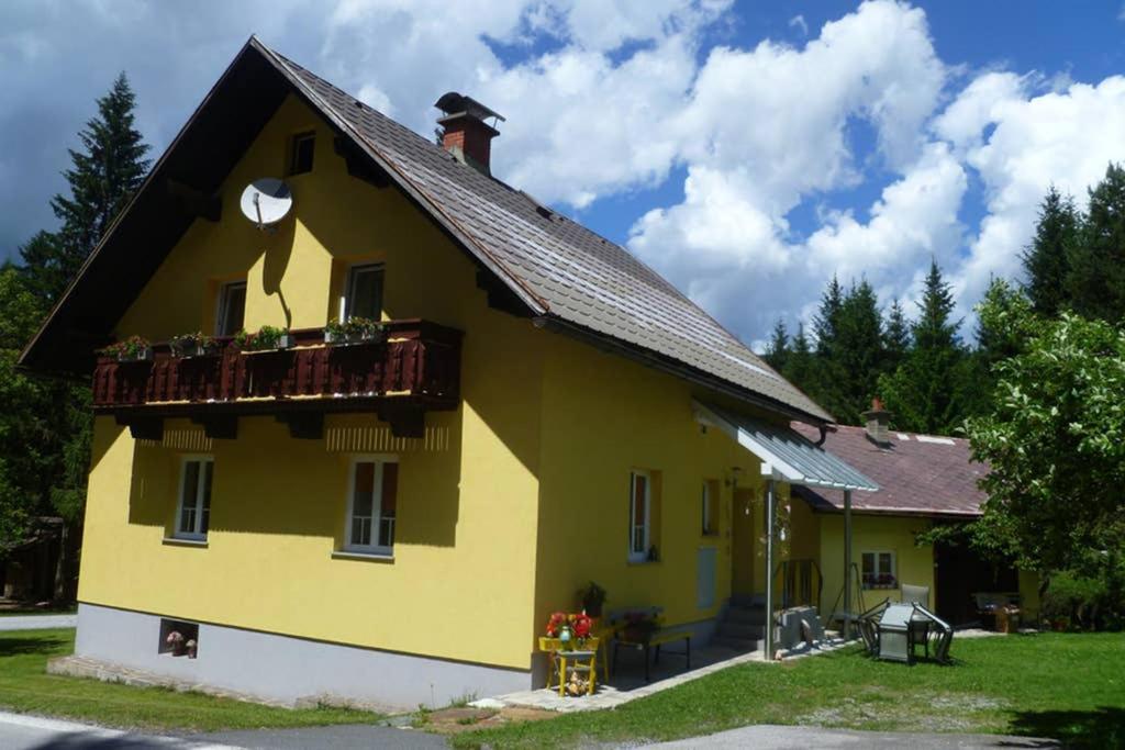 Gemuetliches Ferienhaus Am Waldrand Tröpolach Zewnętrze zdjęcie